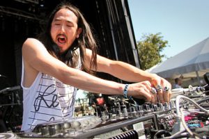DJ Steve Aoki